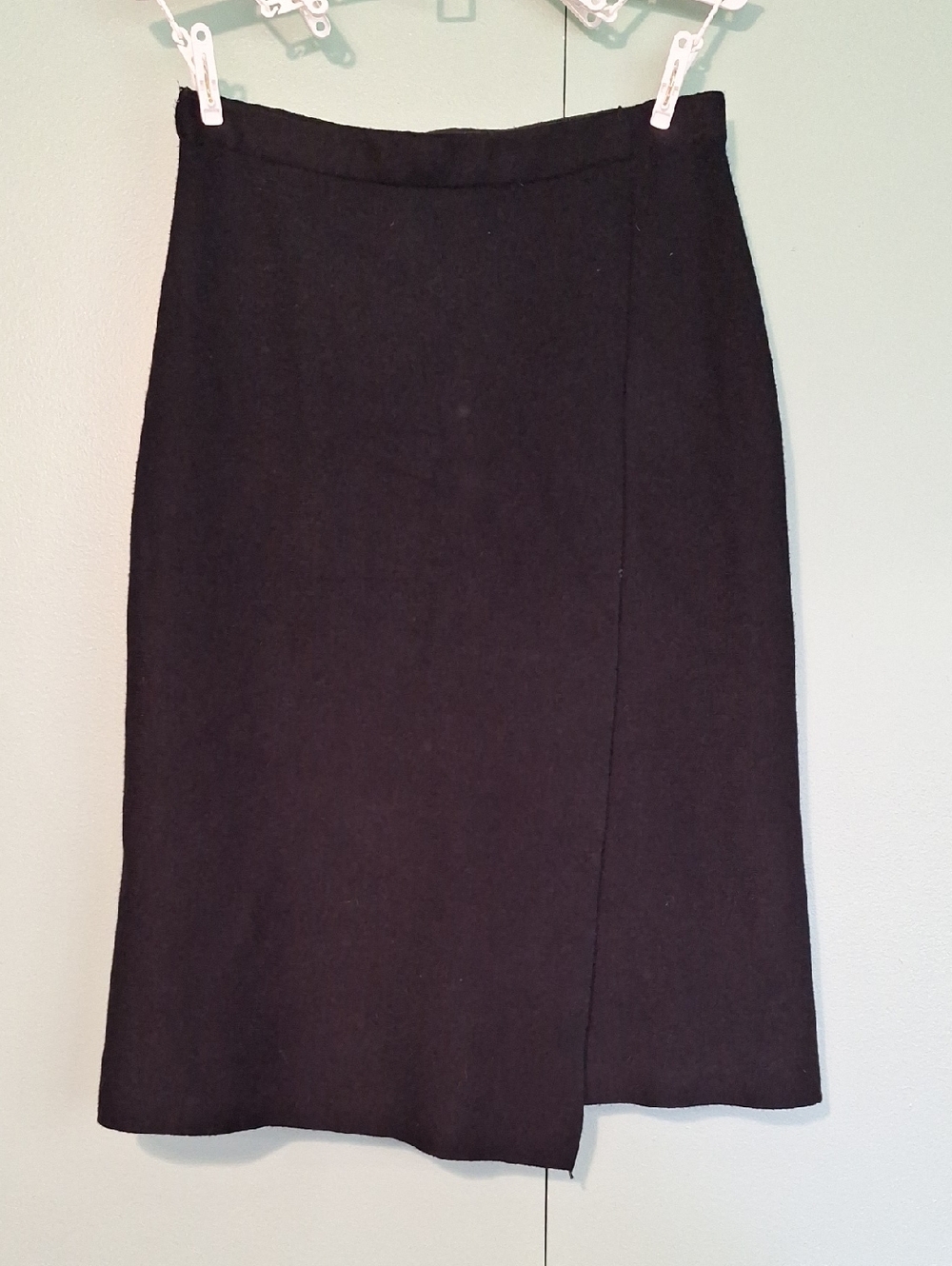 Milano Black Skirt Size Small